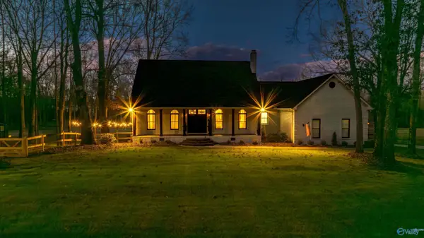 301 Walnut Creek Road, Killen, AL 35645