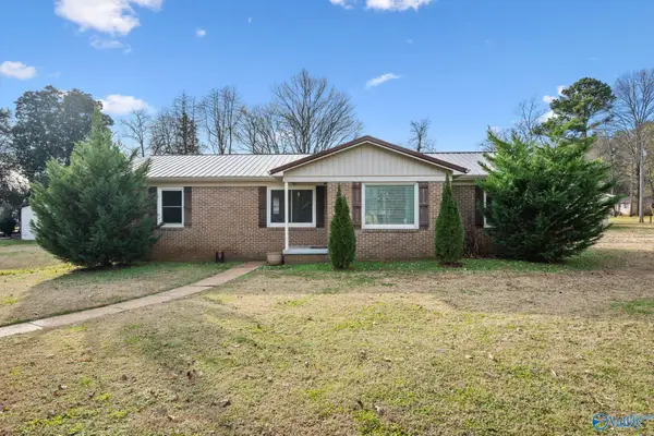 3023 Greenhill Drive, Huntsville, AL 35810