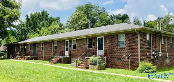 1332 Oshaughnessy Avenue Ne #1234, Huntsville, AL 35801