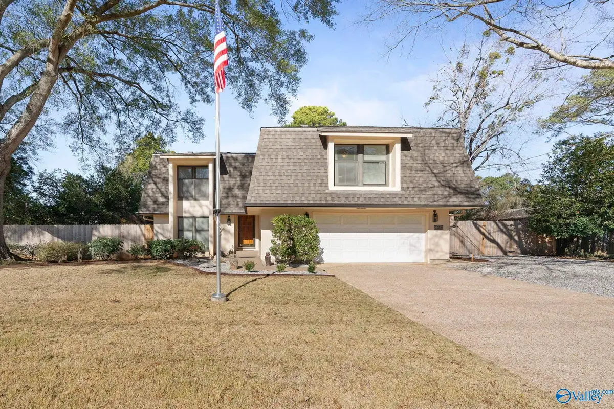 2003 Mcdowling Drive Se, Huntsville, AL 35803 - Image #1