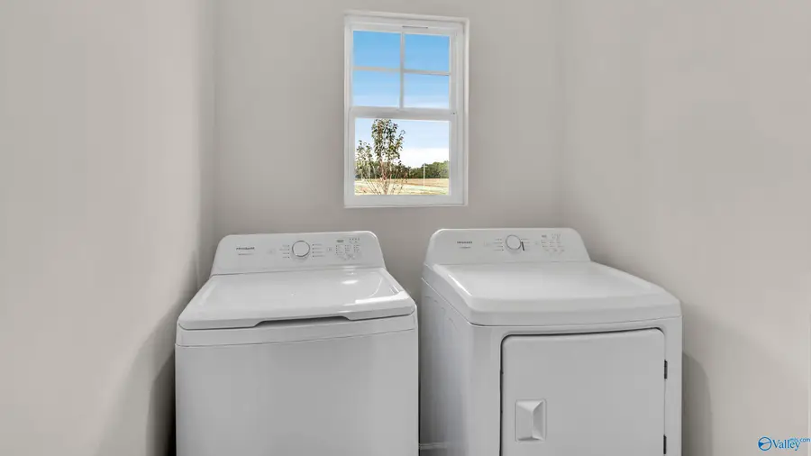 3226 Cool Springs Avenue Sw, Madison, AL 35756 - Image #3