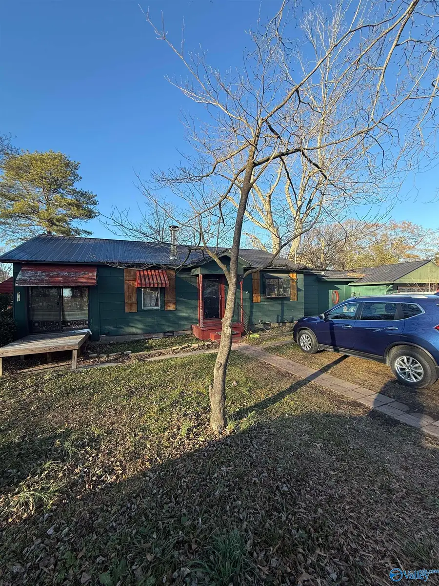 901 Snowden Drive, Boaz, AL 35957 - Image #2