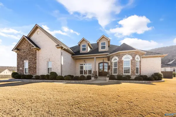 8300 Riley Ridge Way Se, Owens Cross Roads, AL 35763