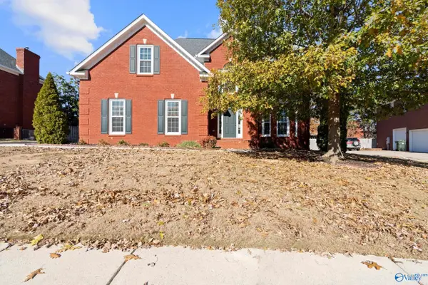 225 Hughes Pond Circle, Madison, AL 35758