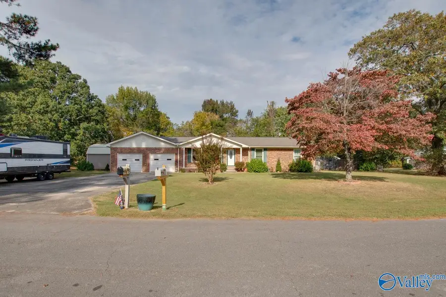 14233 Peek Drive, Athens, AL 35611 - Image #3