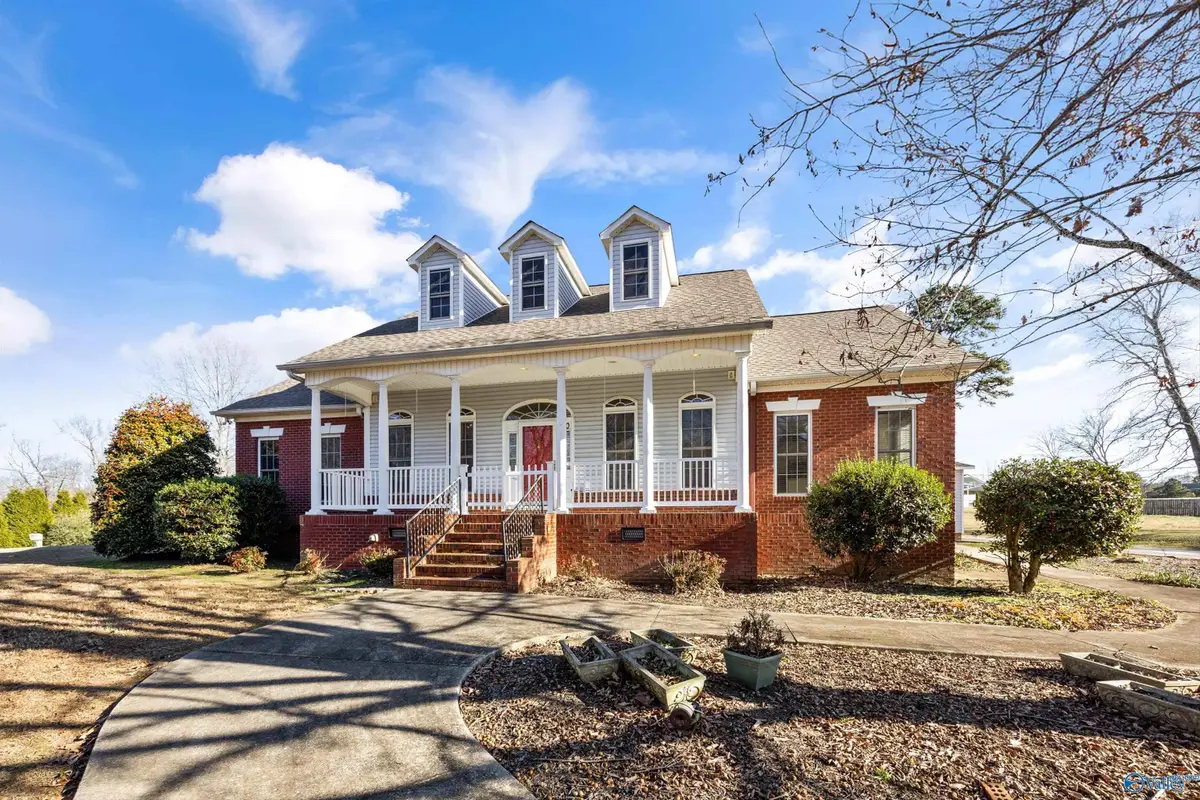 10 Chera Trail, Grant, AL 35747 - Image #1