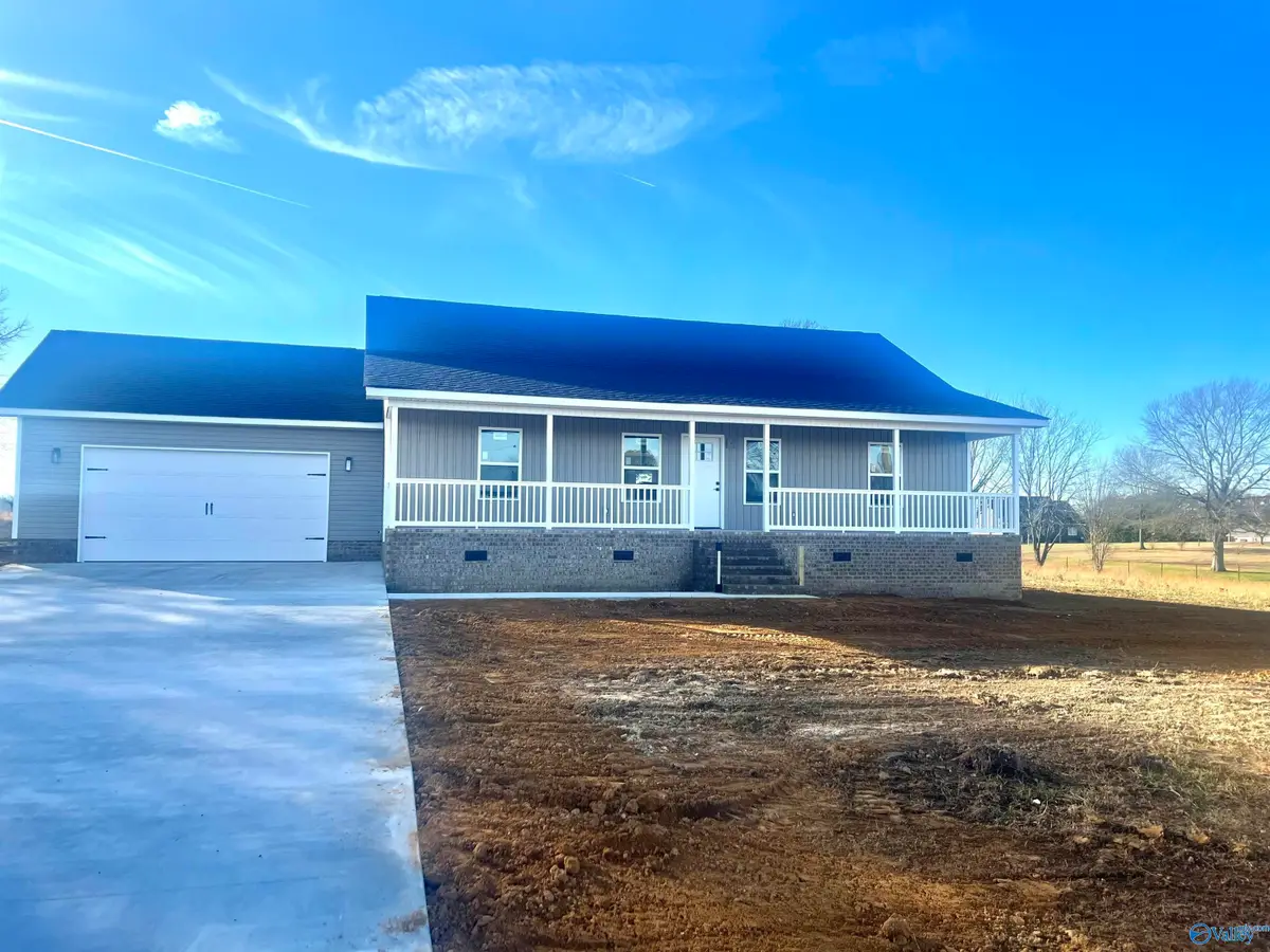 433 Bluff Road, Section, AL 35771 - Image #1