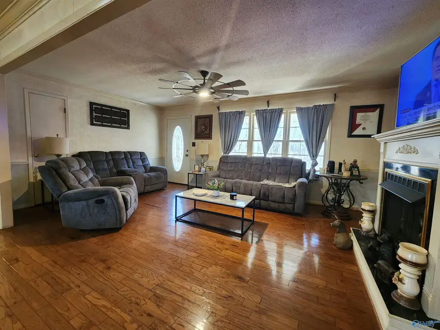 703 Rock Cliff Road, Hamilton, AL 35570 - Image #2