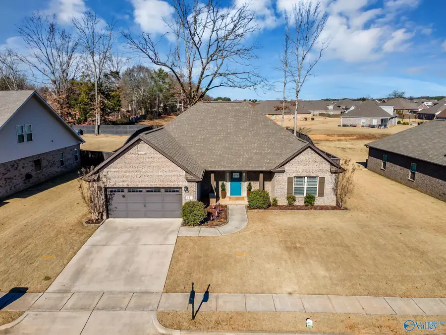131 Heritage Brook Drive, Madison, AL 35757 - Image #2