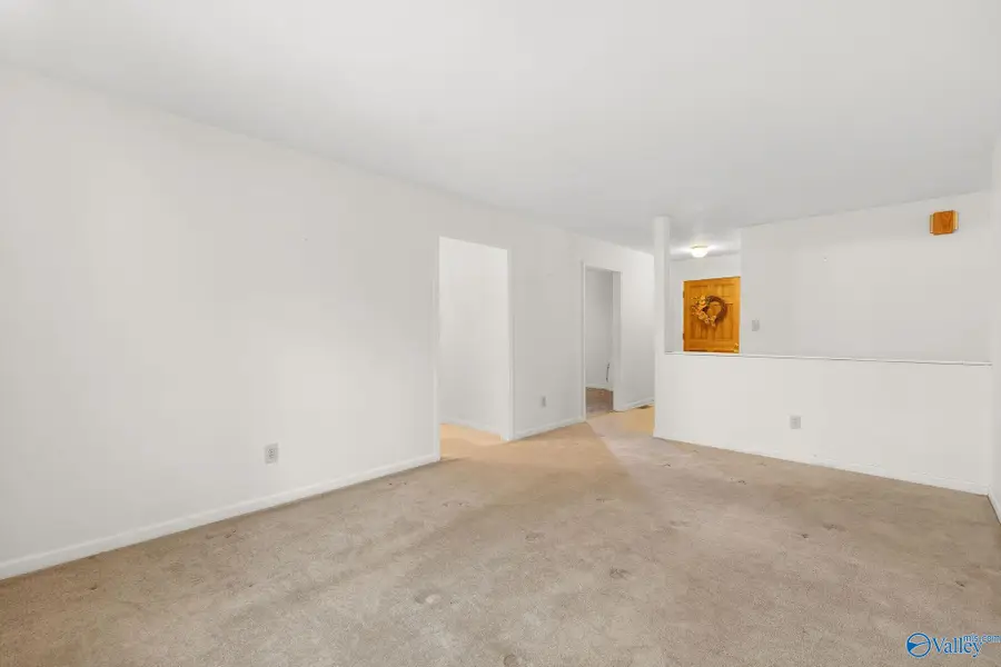 784 Talucah Road, Valhermoso Springs, AL 35775 - Image #3