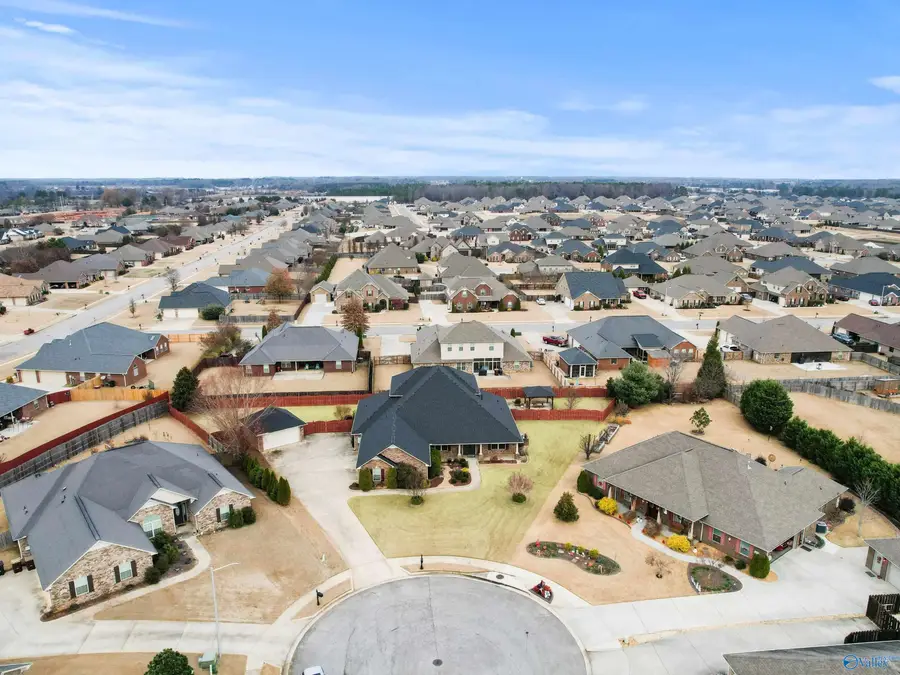 13207 Abbington Lane, Athens, AL 35613 - Image #3