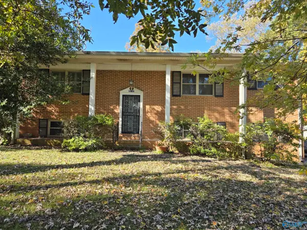 6113 Rickwood Drive Nw, Huntsville, AL 35810