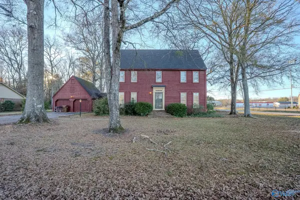 200 Montgomery Drive, Moulton, AL 35650