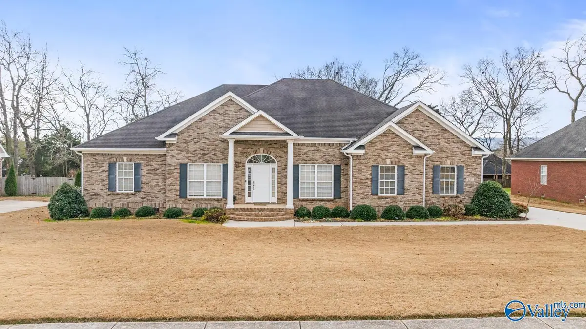 123 Matilda Drive, Huntsville, AL 35811 - Image #1