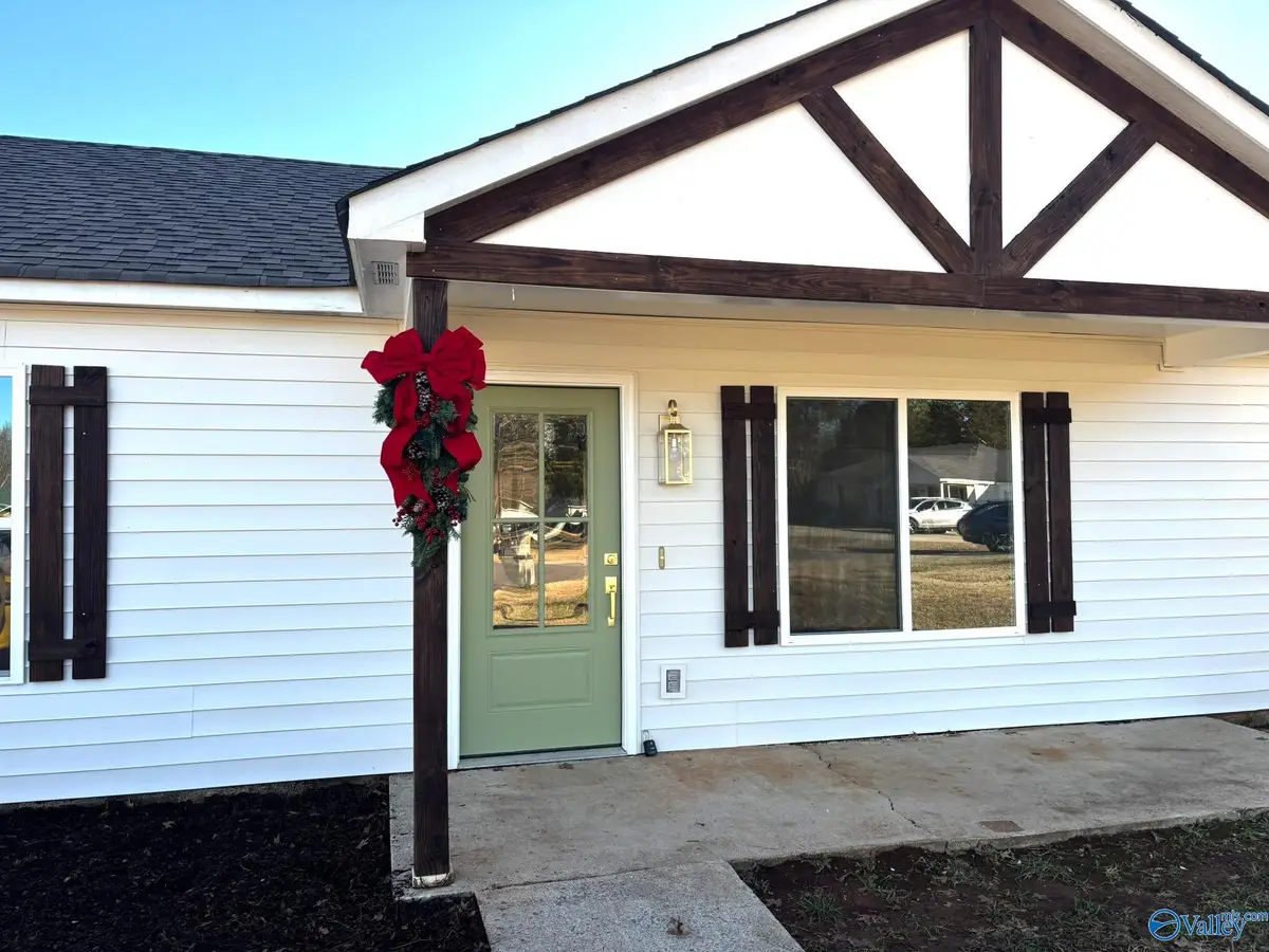 113 Briarbush Court, Toney, AL 35773 - Image #1