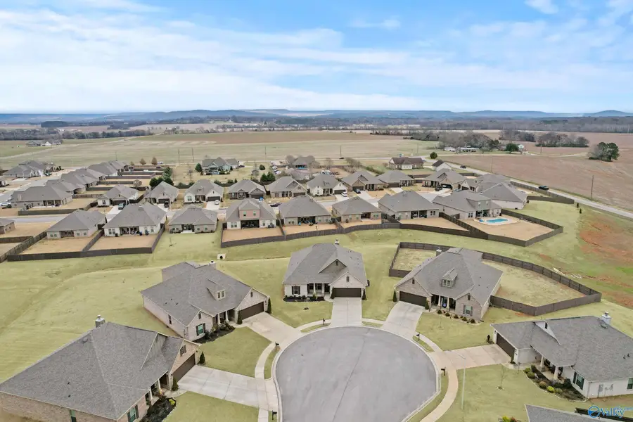 101 Midpark Drive, Meridianville, AL 35759 - Image #2