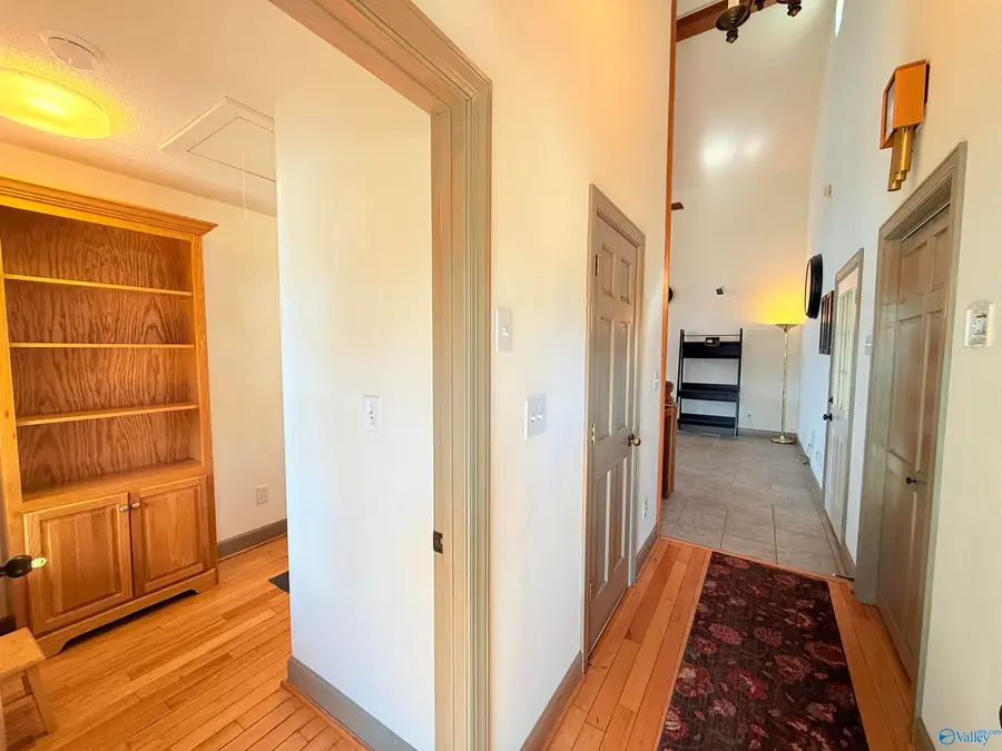 1889 Mohawk Cliff Road, Ohatchee, AL 36271 - Image #2