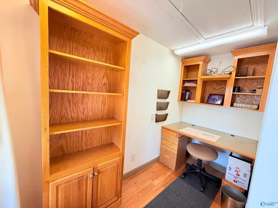 1889 Mohawk Cliff Road, Ohatchee, AL 36271 - Image #3