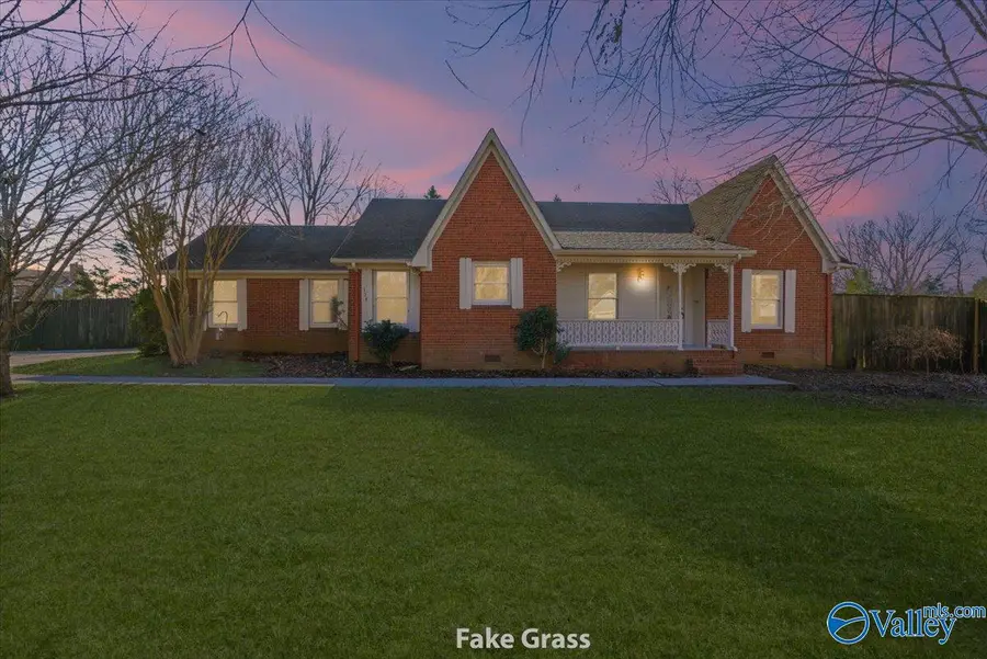 104 Lindsey Lane, Hazel Green, AL 35750 - Image #2