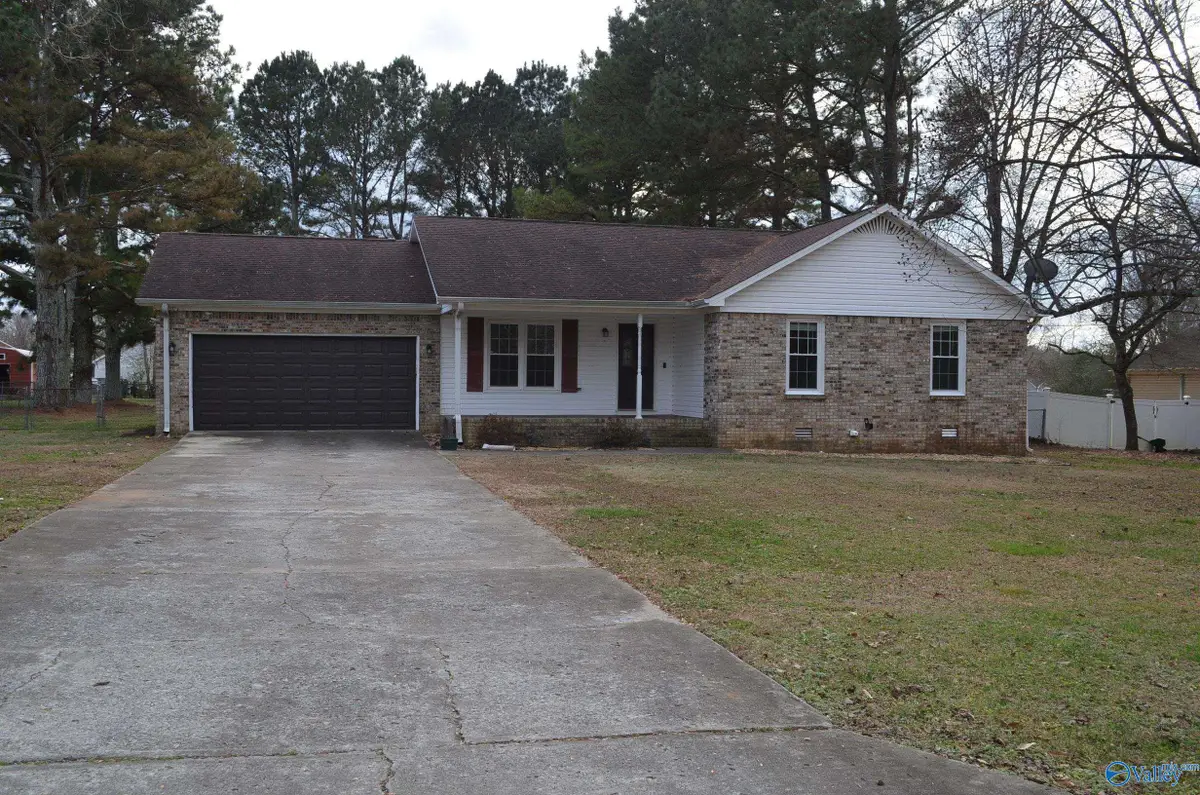 477 Comet Drive, Toney, AL 35773 - Image #1