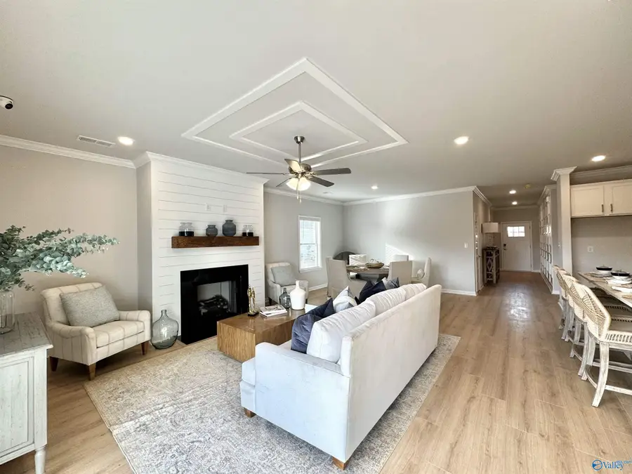 4612 Hampton Glen Circle, Owens Cross Roads, AL 35763 - Image #2