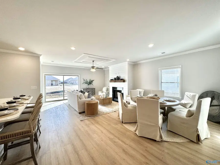 4612 Hampton Glen Circle, Owens Cross Roads, AL 35763 - Image #3