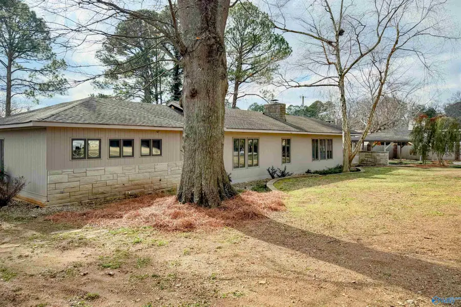 2005 Brookmanor Drive, Decatur, AL 35601 - Image #3