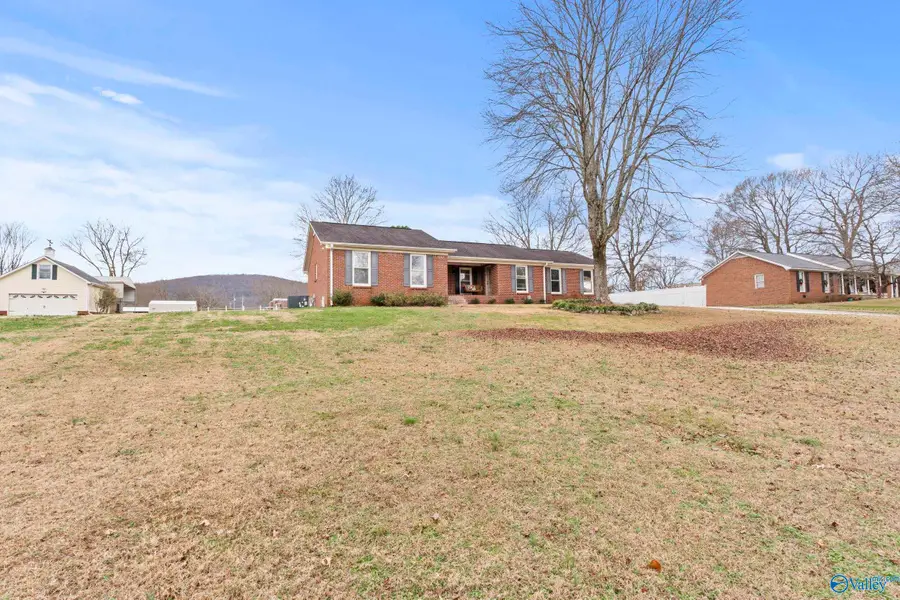211 Powell Street, Gurley, AL 35748 - Image #2