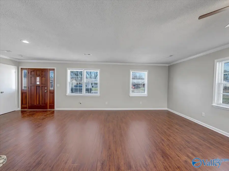 14019 Glenview Drive Sw, Huntsville, AL 35803 - Image #3