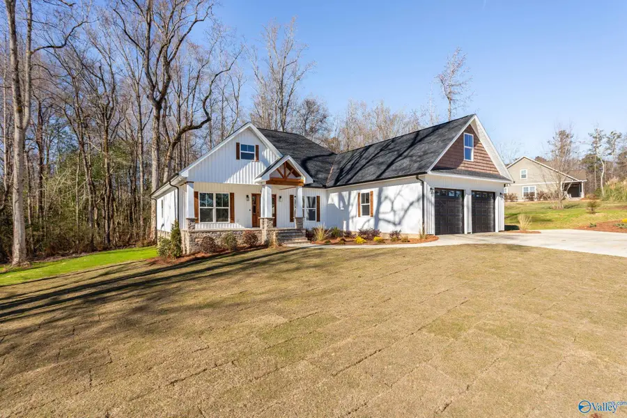 1649 Church Circle, Gadsden, AL 35901 - Image #2