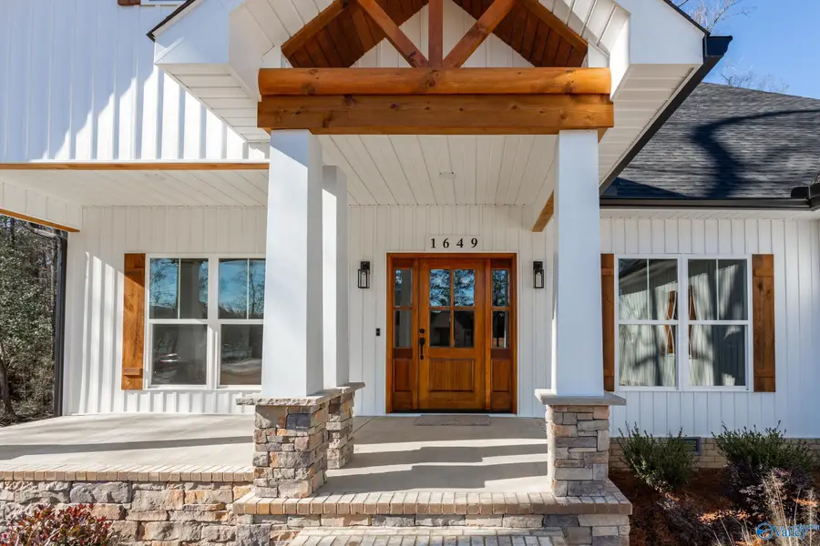 1649 Church Circle, Gadsden, AL 35901 - Image #3