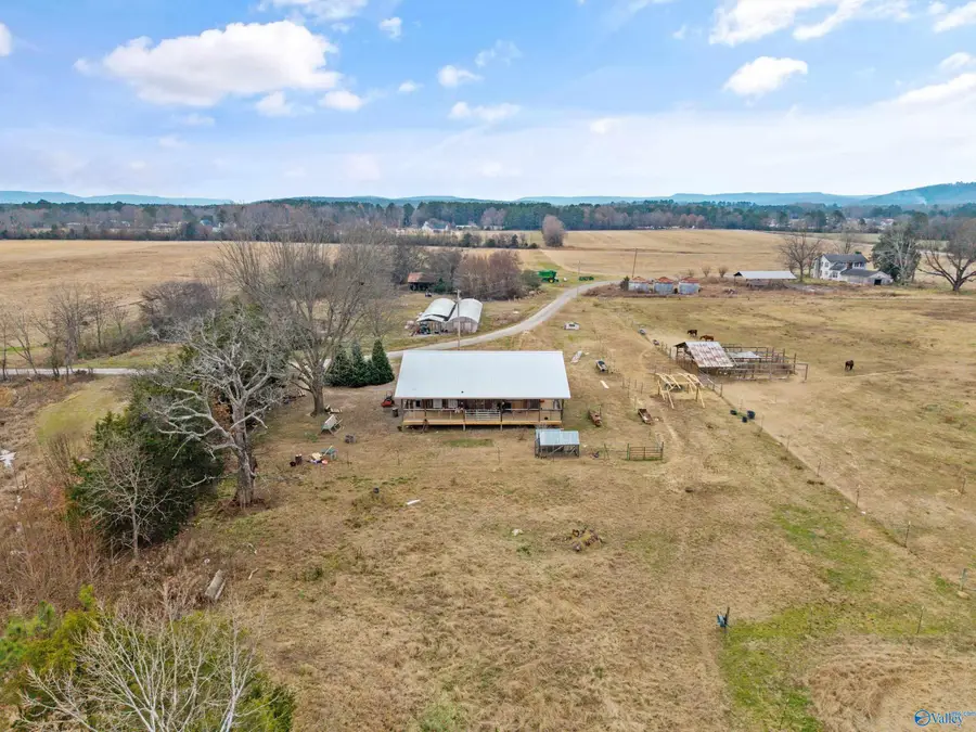 329 Anna Drive, New Hope, AL 35760 - Image #3