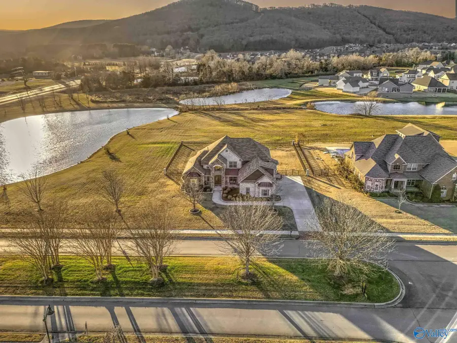 1 Old Cove Place Se, Gurley, AL 35748 - Image #2