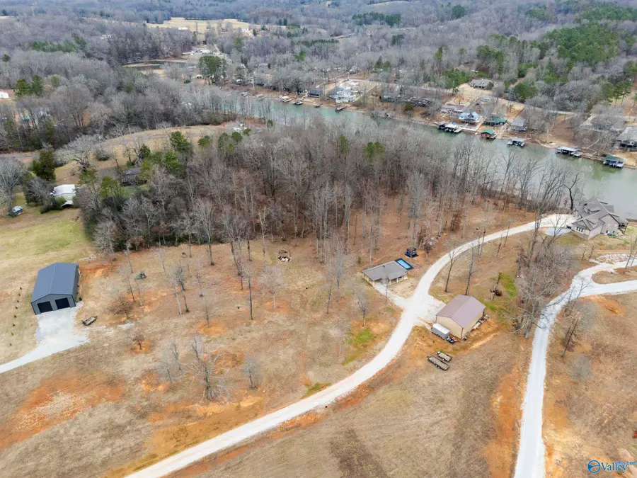 623 Davis Road, Rogersville, AL 35652 - Image #2