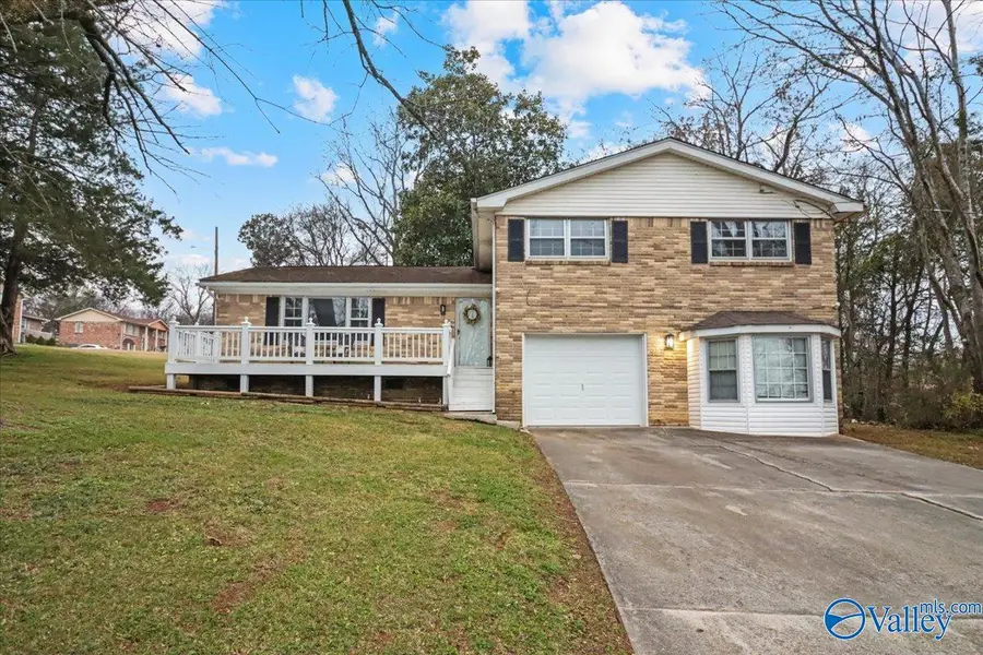 3129 Millbrook Drive Nw, Huntsville, AL 35810 - Image #2