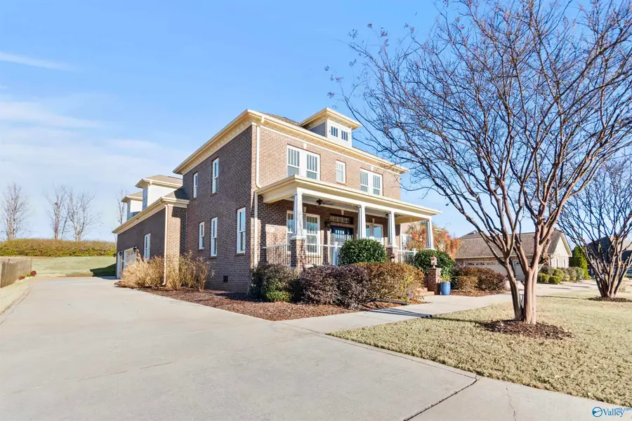 25 Cypress Grove Lane Sw, Huntsville, AL 35824 - Image #2