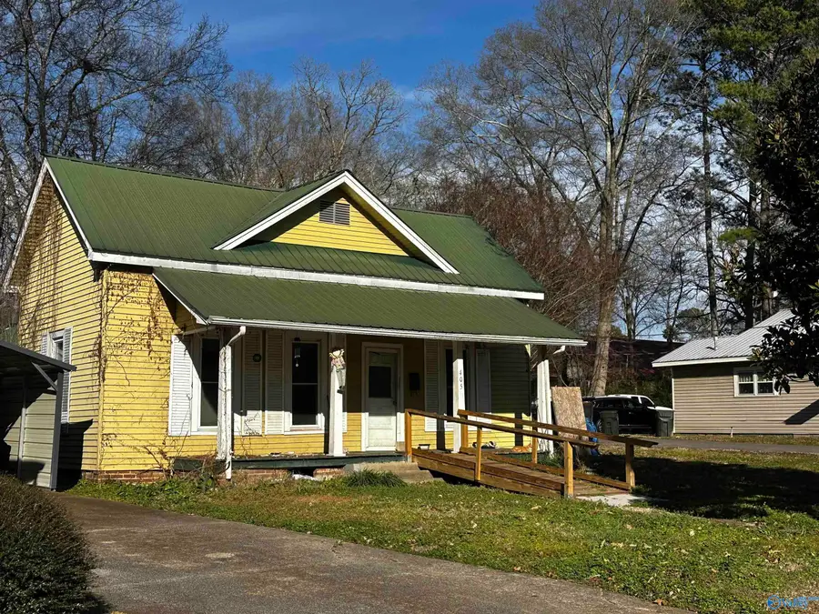 405 Martin Street, Scottsboro, AL 35768 - Image #2