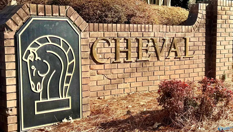 102 Cheval Blvd, Brownsboro, AL 35741 - Image #2