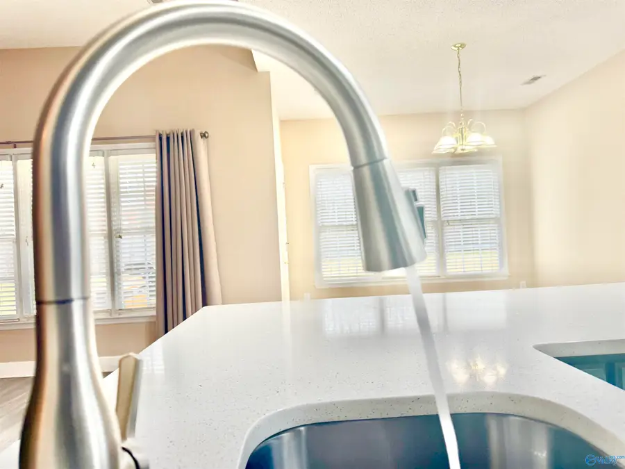 102 Cheval Blvd, Brownsboro, AL 35741 - Image #3