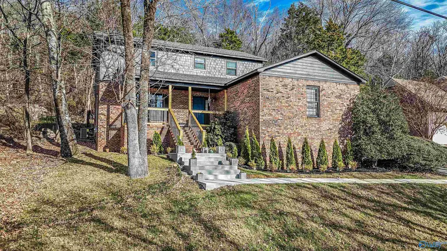 10102 Brandywine Drive Se, Huntsville, AL 35803 - Image #2