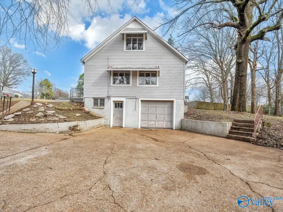 333 W Duncan Avenue, Florence, AL 35630 - Image #3