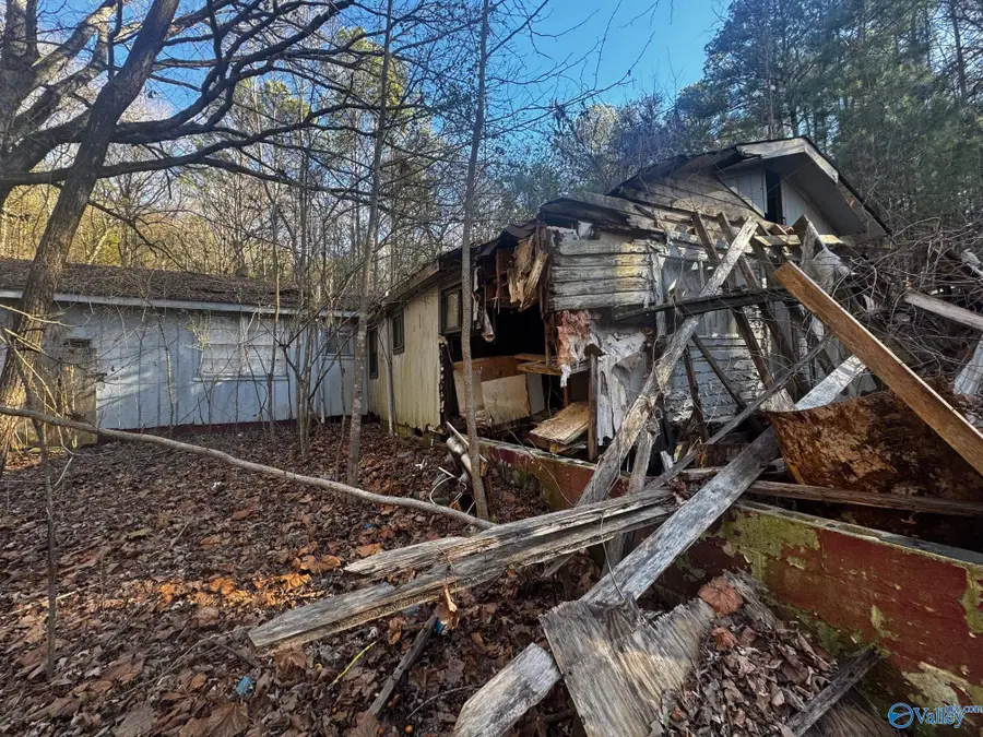 1057 Convict Camp Road, Guntersville, AL 35976 - Image #3