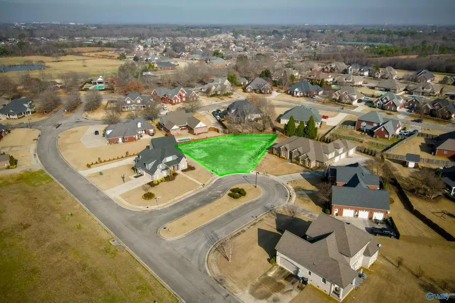 2704 Harley Circle, Decatur, AL 35603 - Image #2