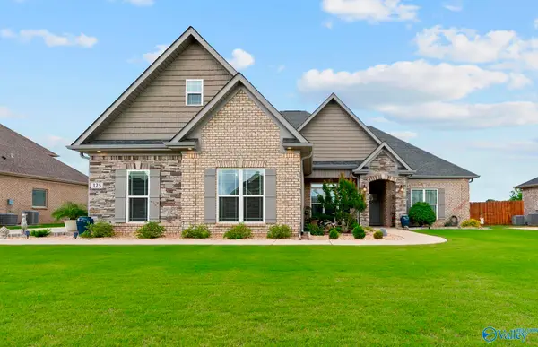 125 Madelyn Drive, Meridianville, AL 35759