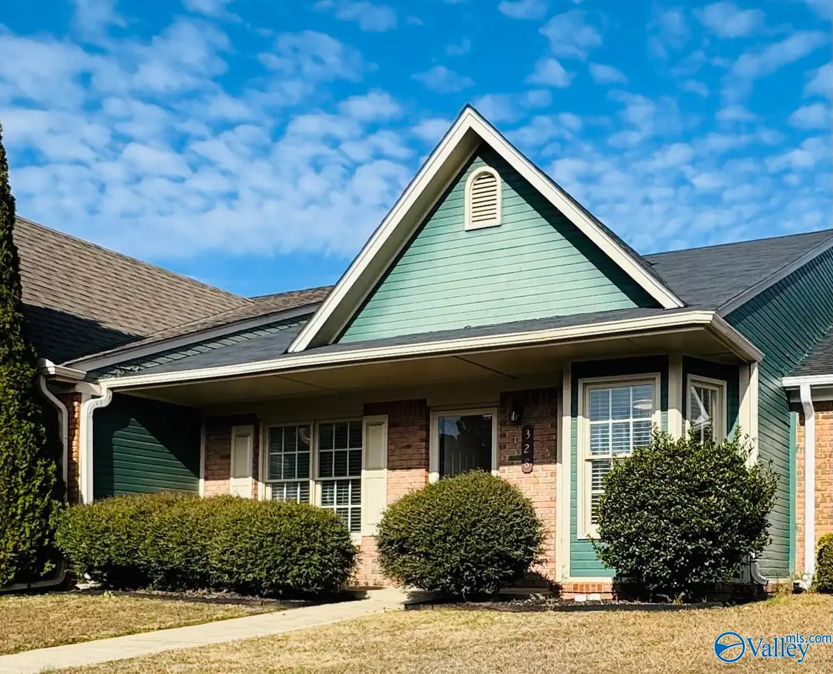328 Shadow Pointe Drive Sw, Decatur, AL 35601 - Image #1
