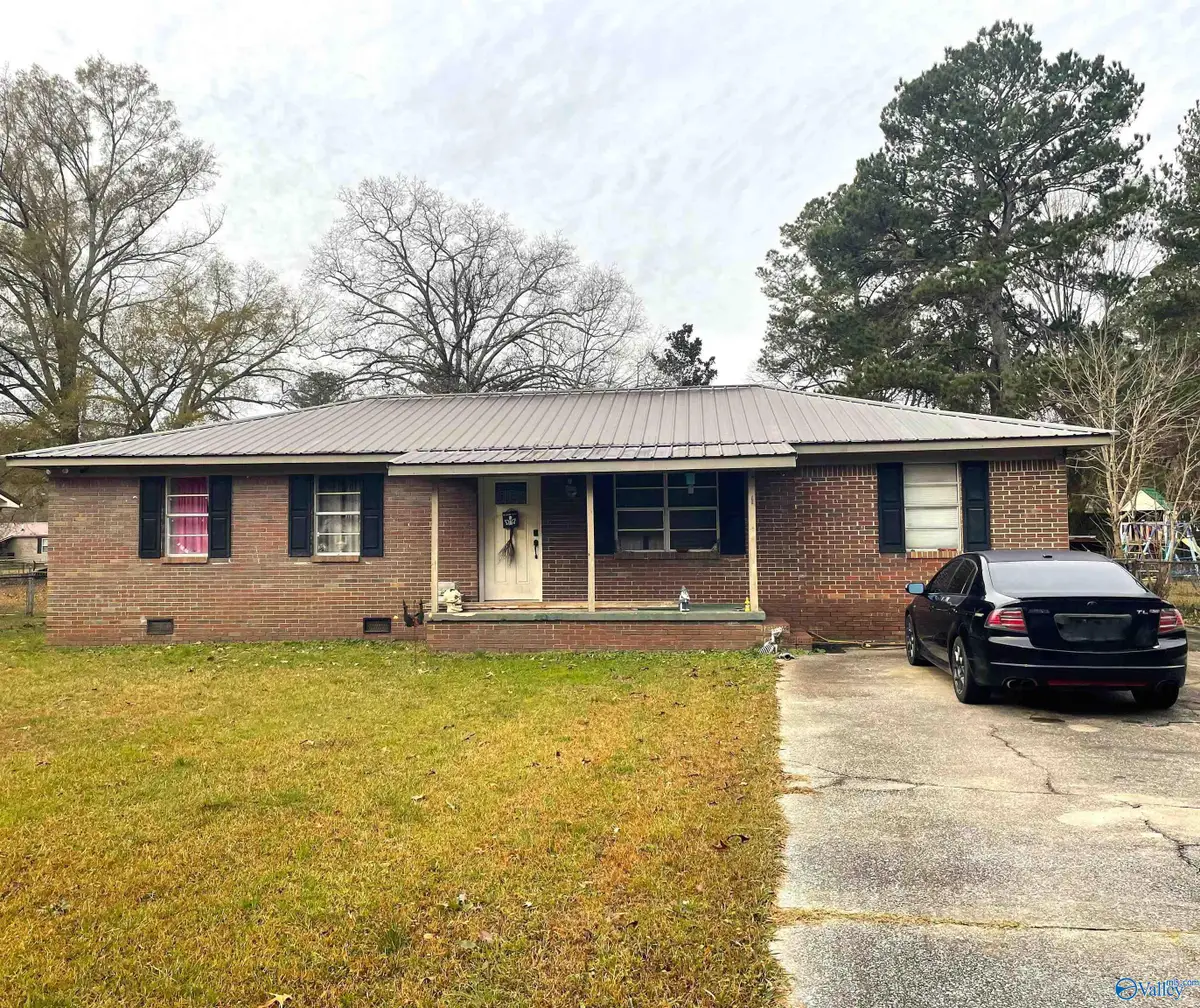724 Owens Avenue Sw, Attalla, AL 35954 - Image #1