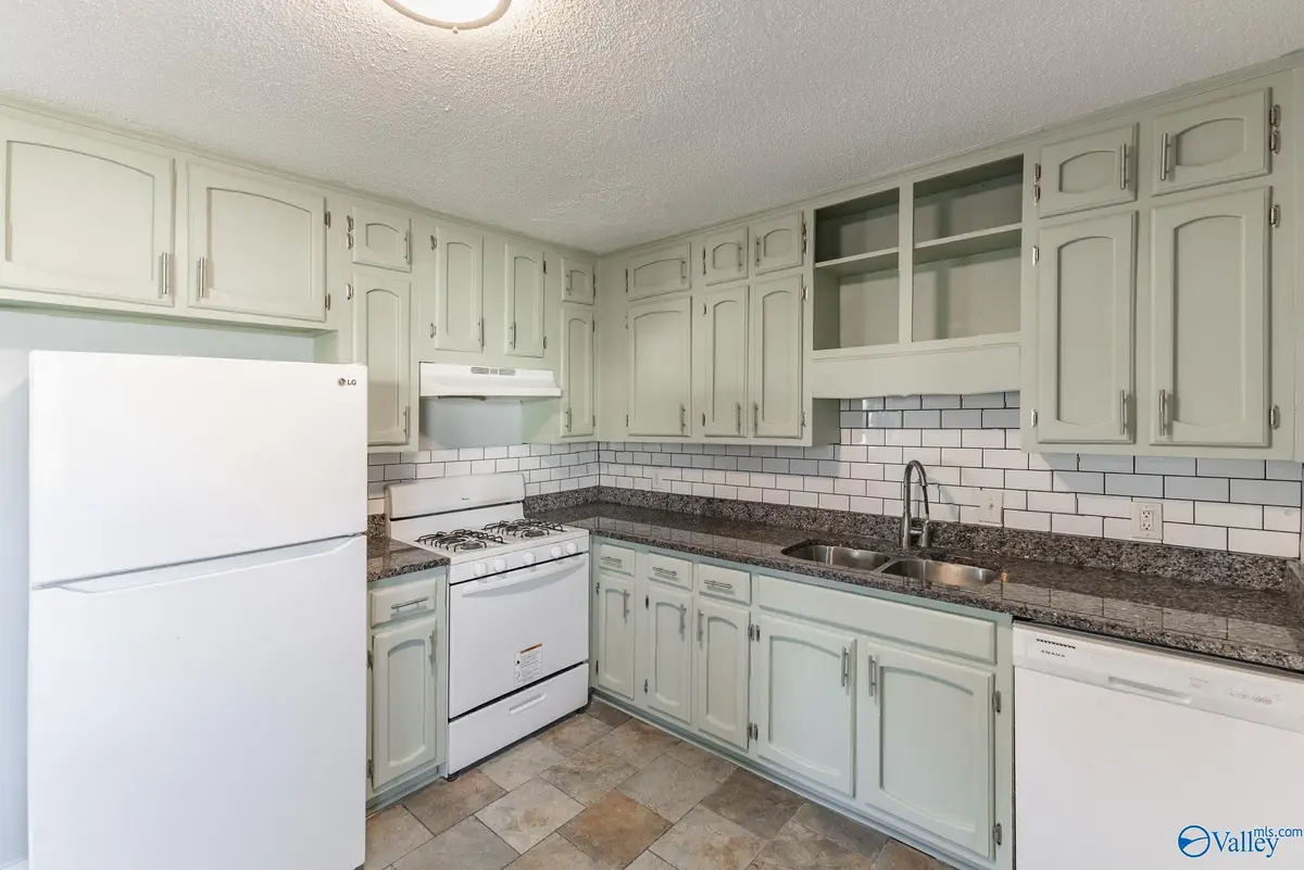 3807 Melody Road Ne, Huntsville, AL 35811 - Image #1