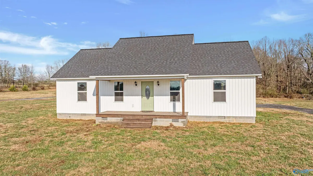 205 A Mills Road E, Fort Payne, AL 35967 - Image #1