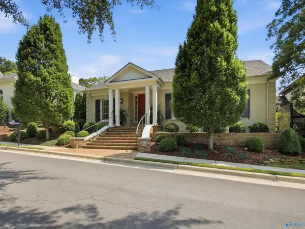 12 Revere Way, Huntsville, AL 35801