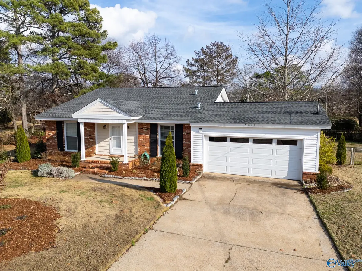 10013 Westleigh Drive Se, Huntsville, AL 35803 - Image #1
